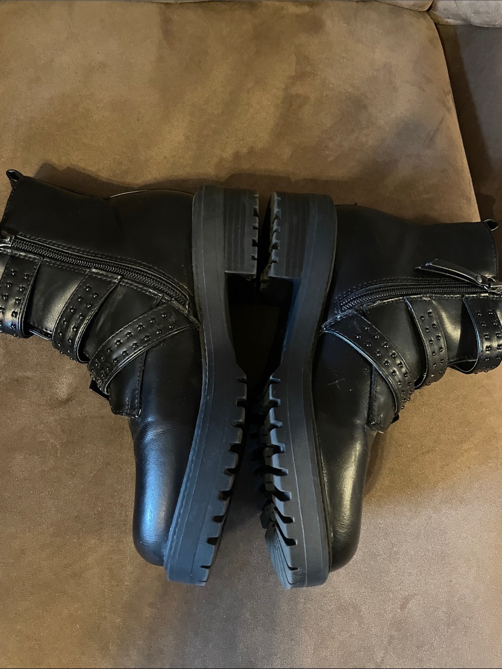A New Day Black Chunky Studded Combat Boots 6 - Picture 3 of 7